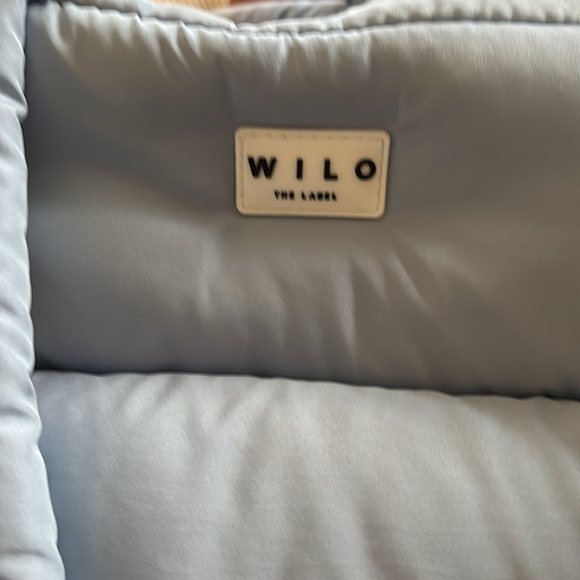 WILO The Label Sky~Baby Blue Large Puffer Tote Pocket Travel Bag Weekender 16X14 - Picture 7 of 10